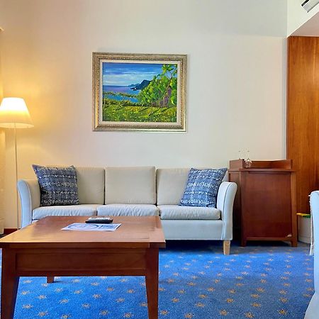 Bio Hotel - Hotel Quinta Da Serra Câmara de Lobos Zewnętrze zdjęcie